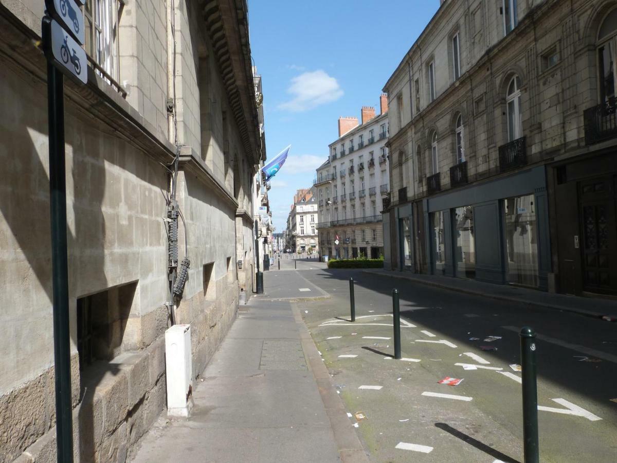 Chambre D'Hotes La Grotte De Voltaire น็องต์ ภายนอก รูปภาพ